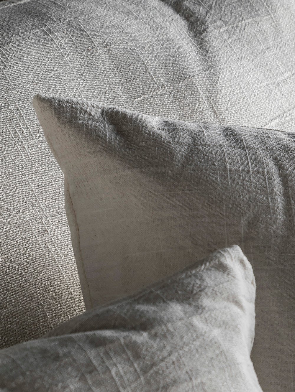 SOFA HONOLULU image number null