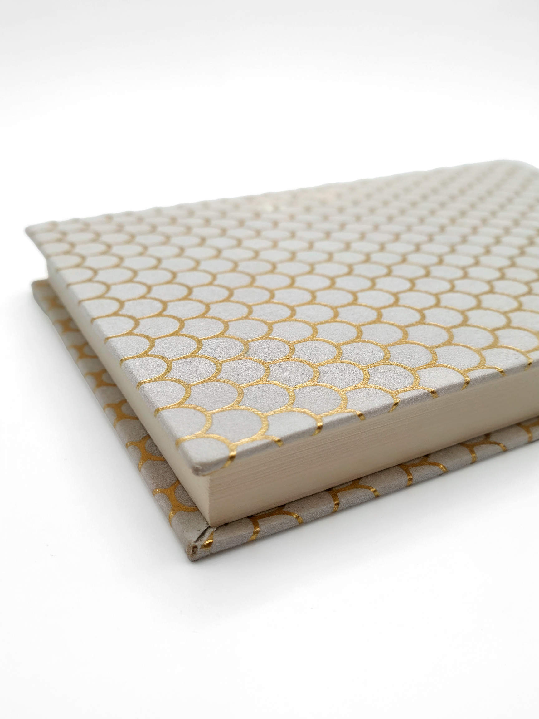 CUADERNO LISO HONEYCOMB WHITE image number null