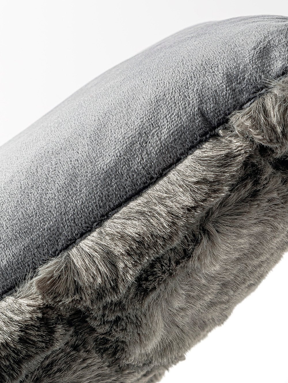 ALMOHADON CAMBOYA GRIS OSCURO 30X50-HACHE-5.jpg image number null