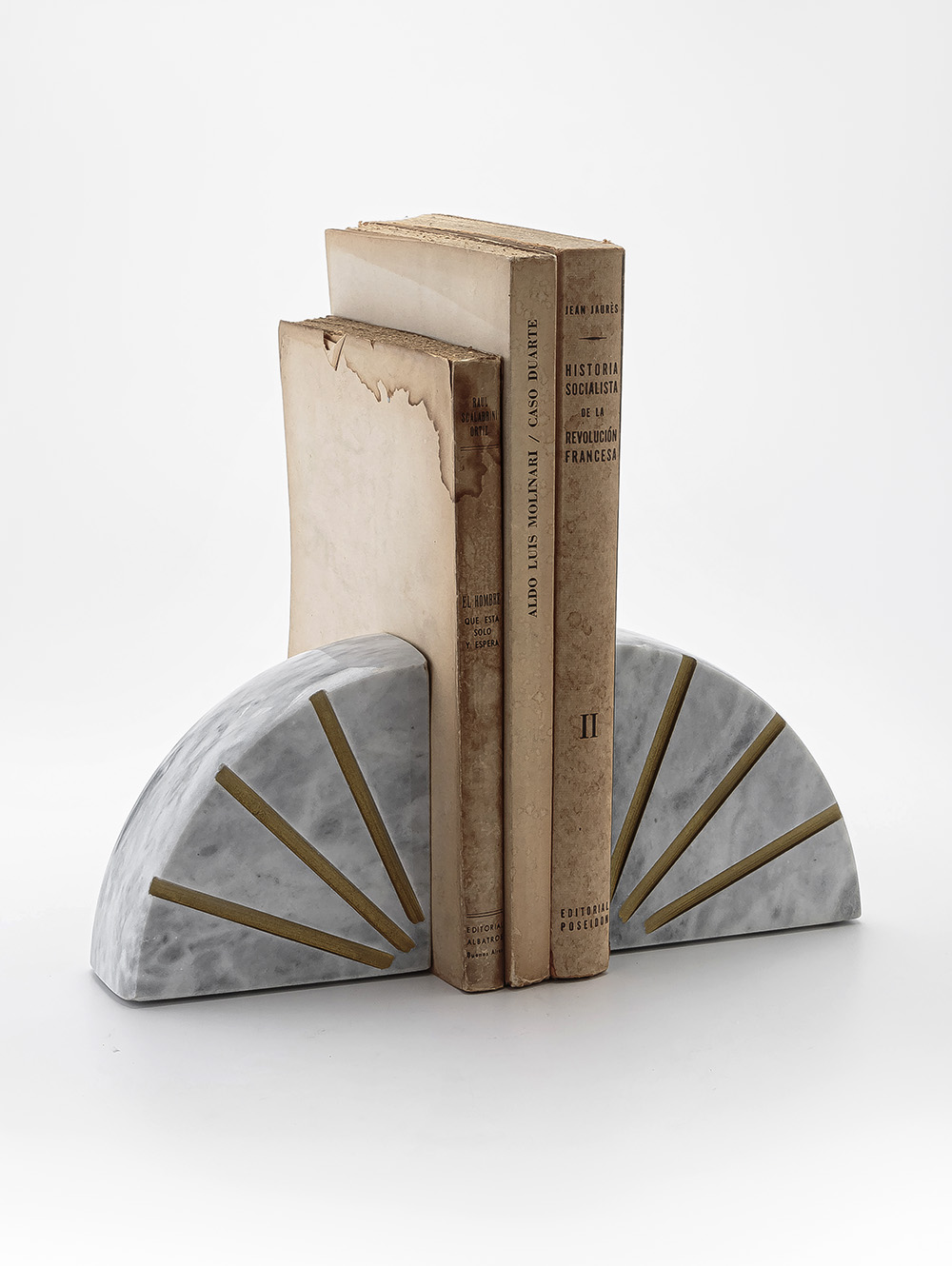 SUJETA LIBROS TACHI image number null