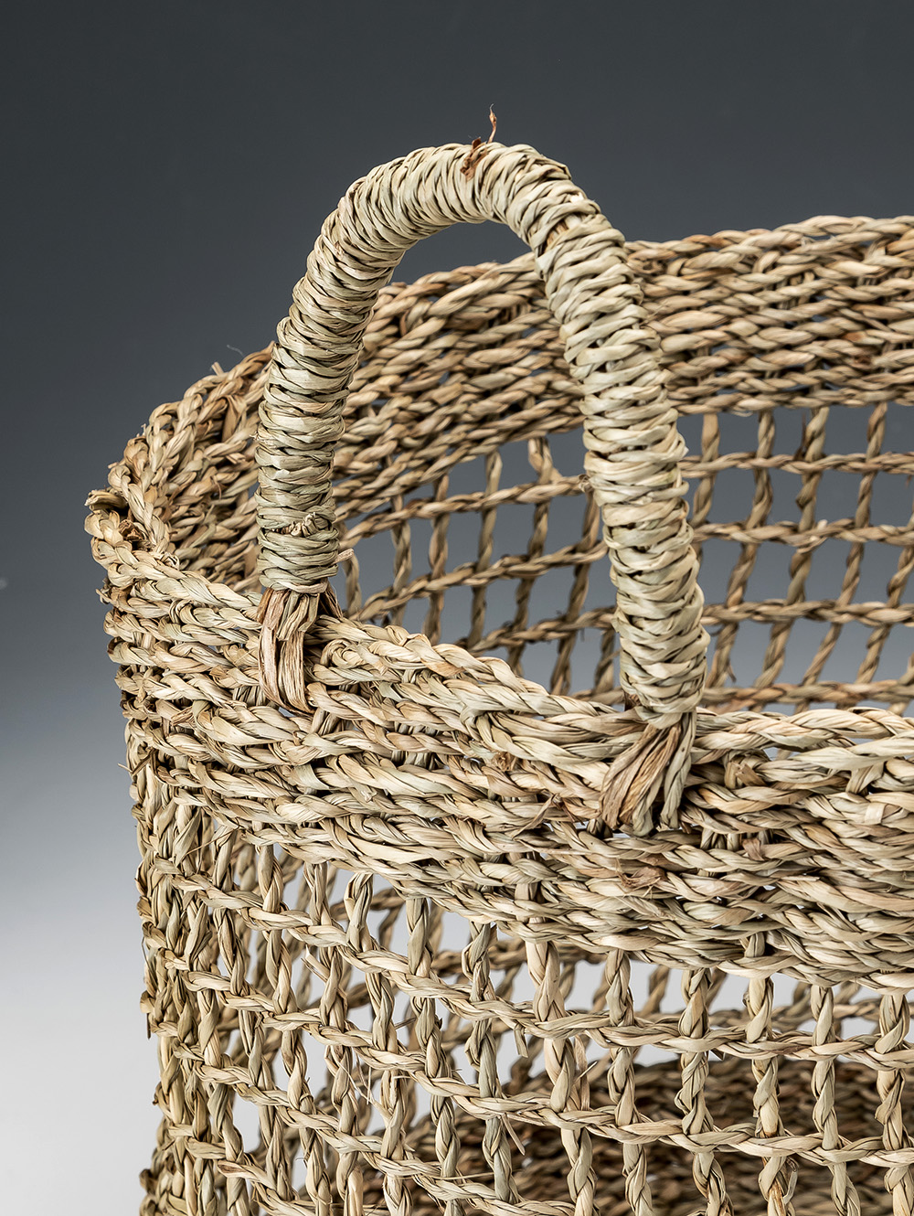 Canasto rustico tejido natural-CANASTO THUAN SMALL-Landmark-2.jpg image number null