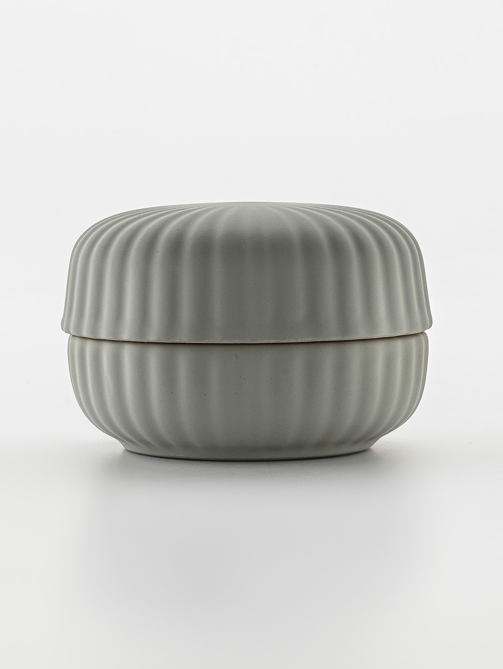 vela-aromatica-VELA-RORIZ-COCONUT-LIME-BELINHO-4.jpg image number null