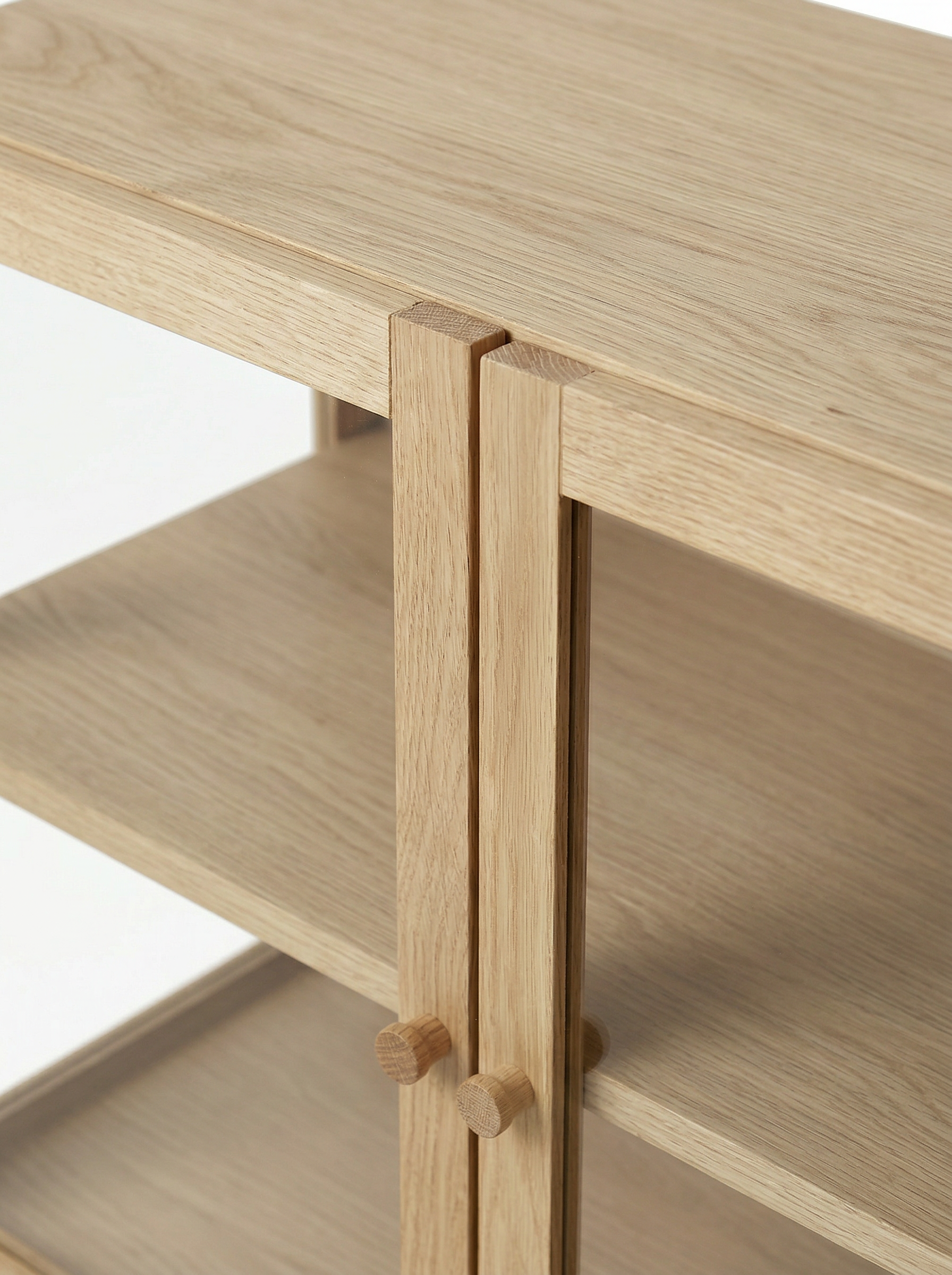 BEA0020-VAJILLERO ELBA NATURAL 140 5.png image number null