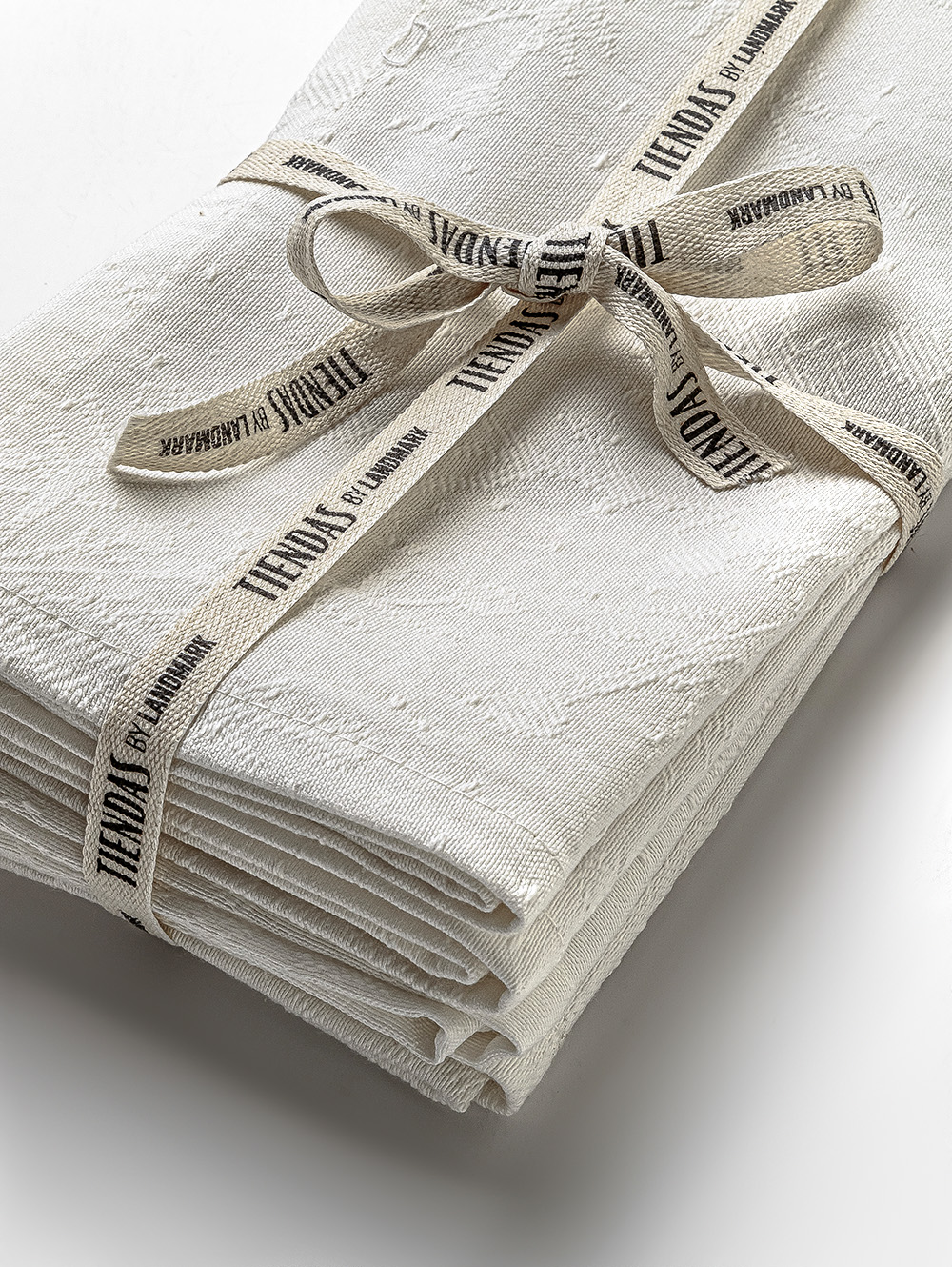 SET X4 SERVILLETA SNOW OFF WHITE 40 X 40 image number null