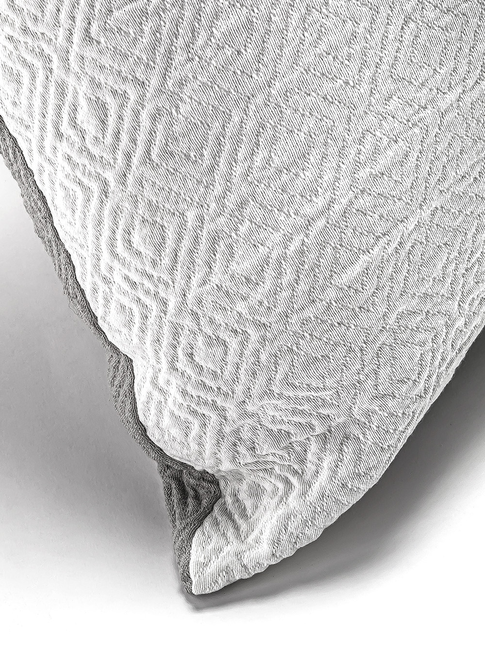 ALMOHADON GIOVANNI BICOLOR 70 X 50 image number null