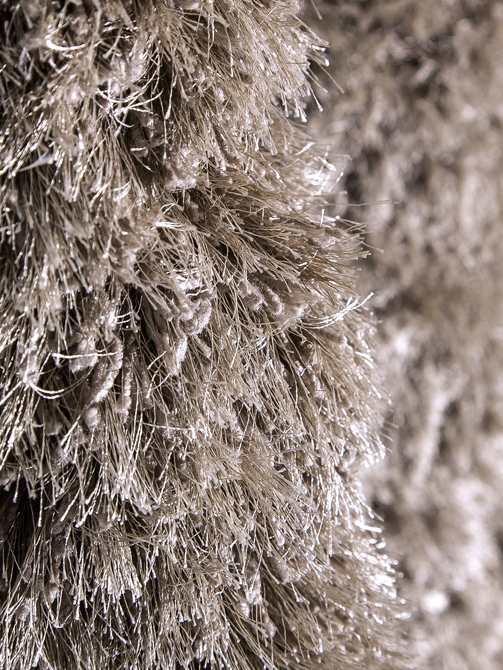 Mihran-Alfombra-SHAGGY FUNKY SAND-PeloLargo-4.jpg image number null