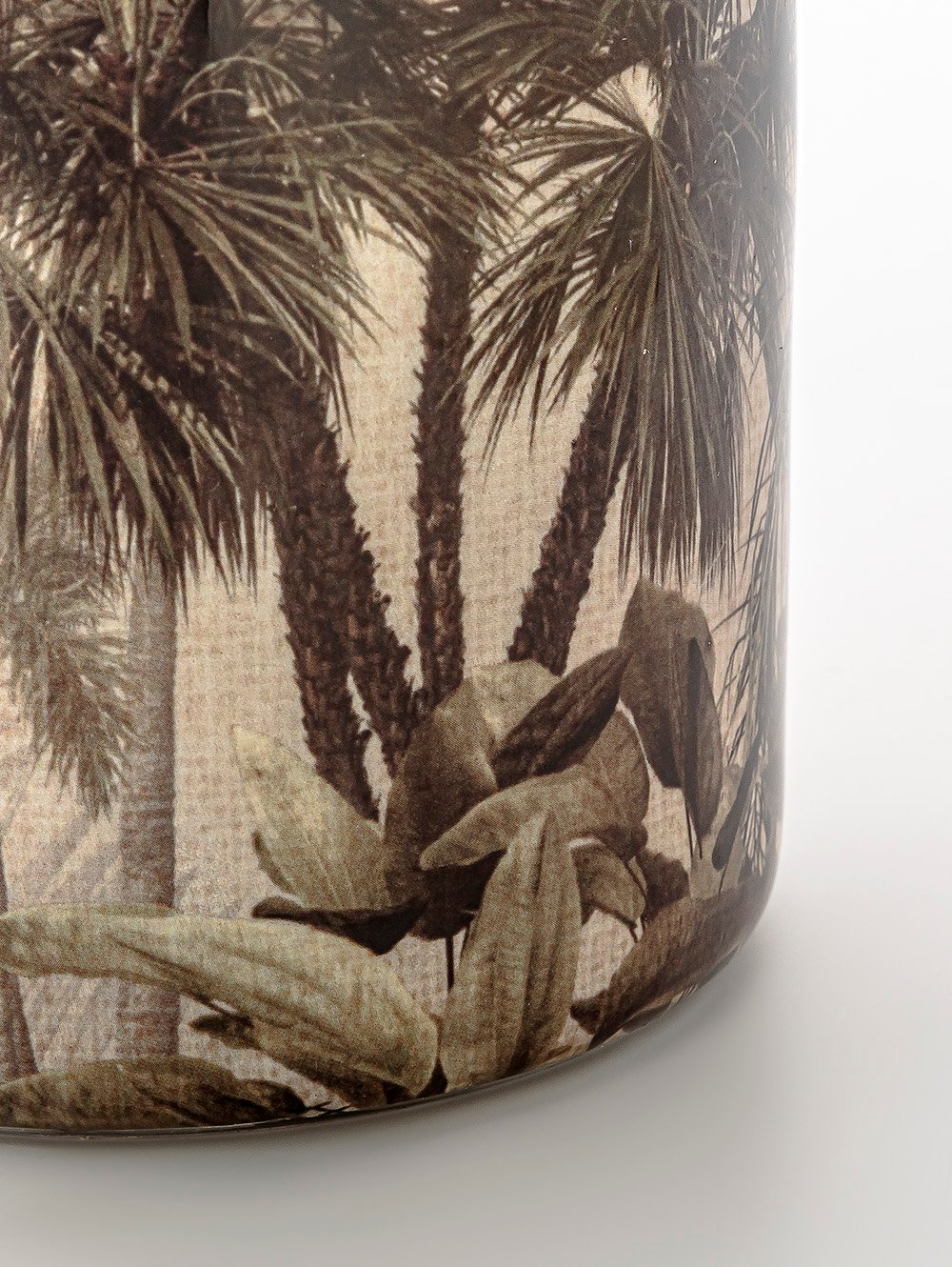 VELA NUIT FORET MYRRH & TONKA image number null