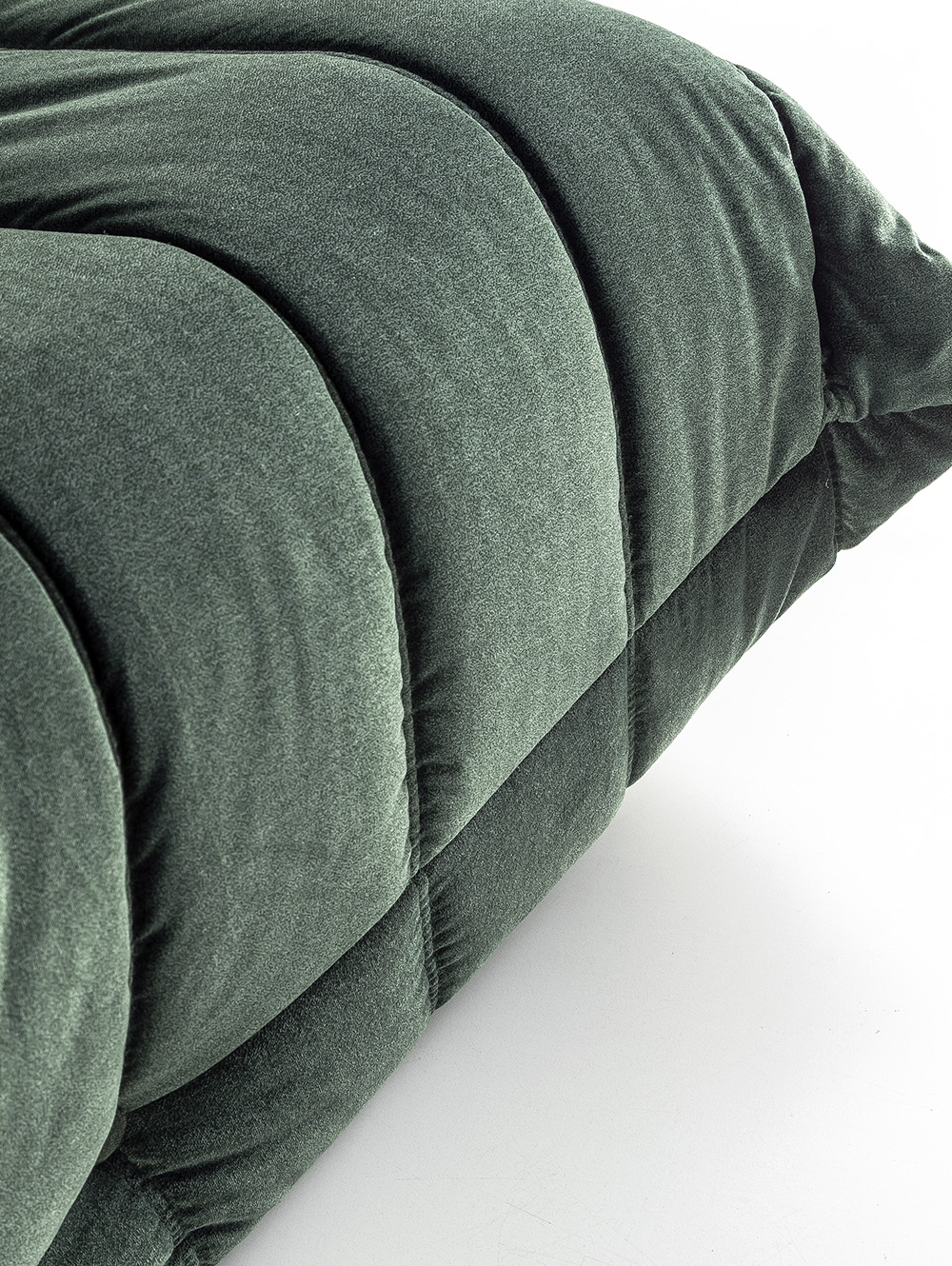 SILLON TOGO VELVET VERDE INGLES image number null