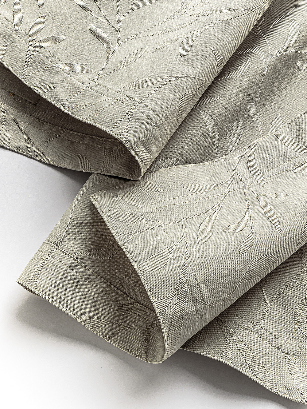 CAMINO DE MESA DIANA NIEBLA 50 X 200 image number null