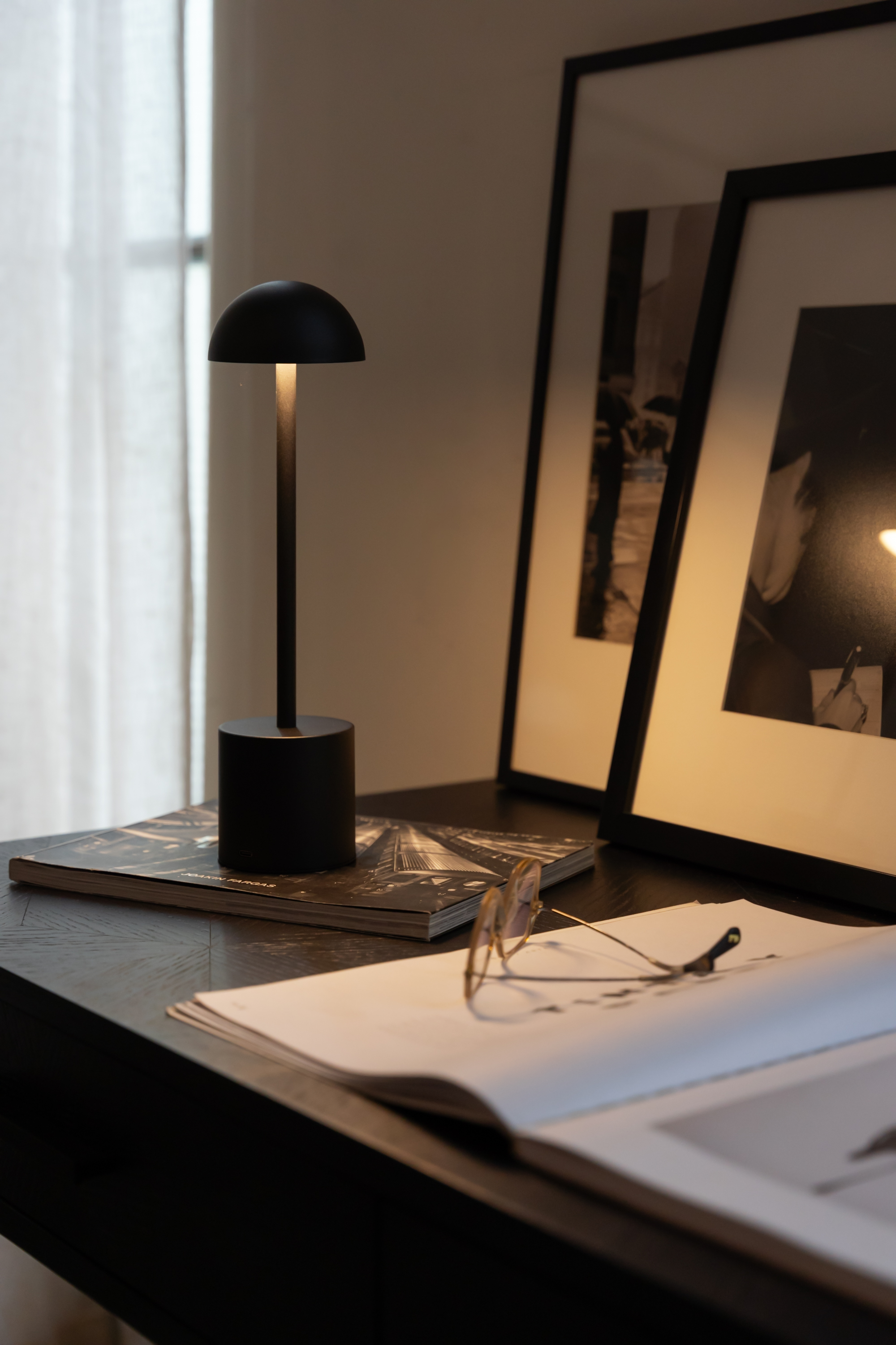 LAMPARA LED RECARGABLE GEORGIA BLACK image number null