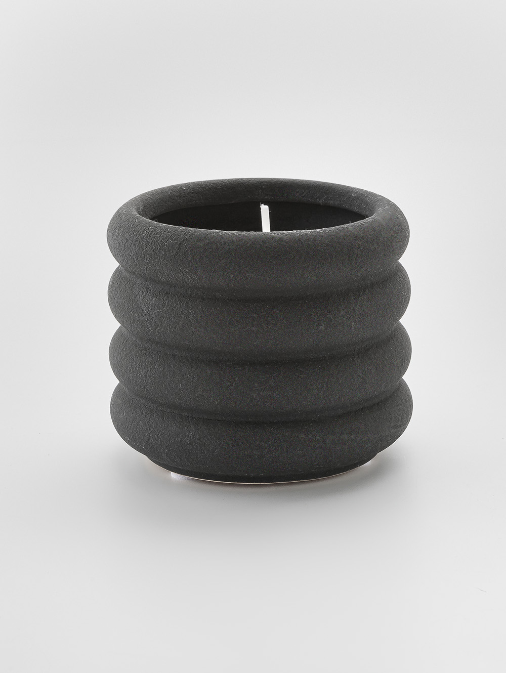 vela-decorativa-VELA-LIRA-LEATHER-BELINHO-3.jpg image number null