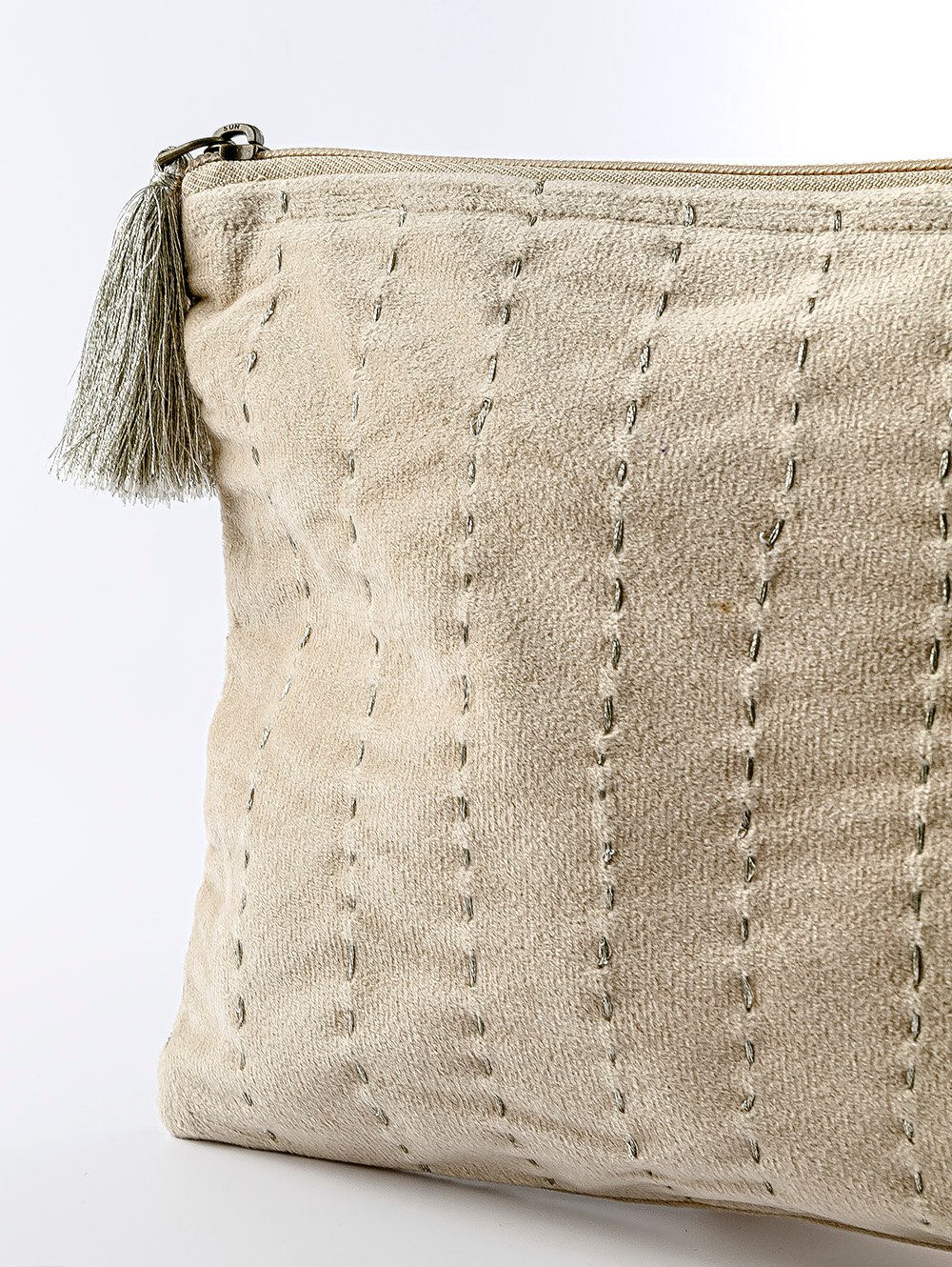 NECESER TRISH BEIGE 26X18-JAKA-3.jpg image number null