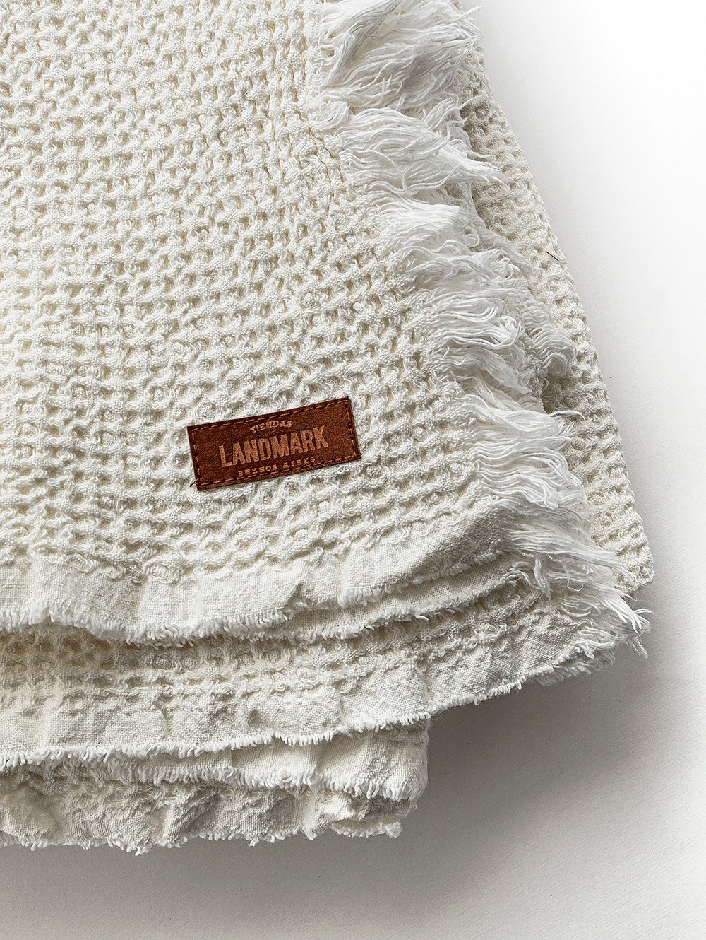 MANTA ESTOCOLMO OFF WHITE 120 X 180 image number null