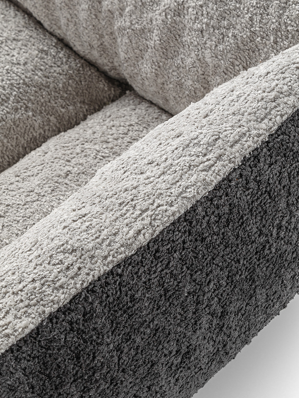 CAMA PARA MASCOTAS BOUCLE BICOLOR GRIS MEDIUM image number null