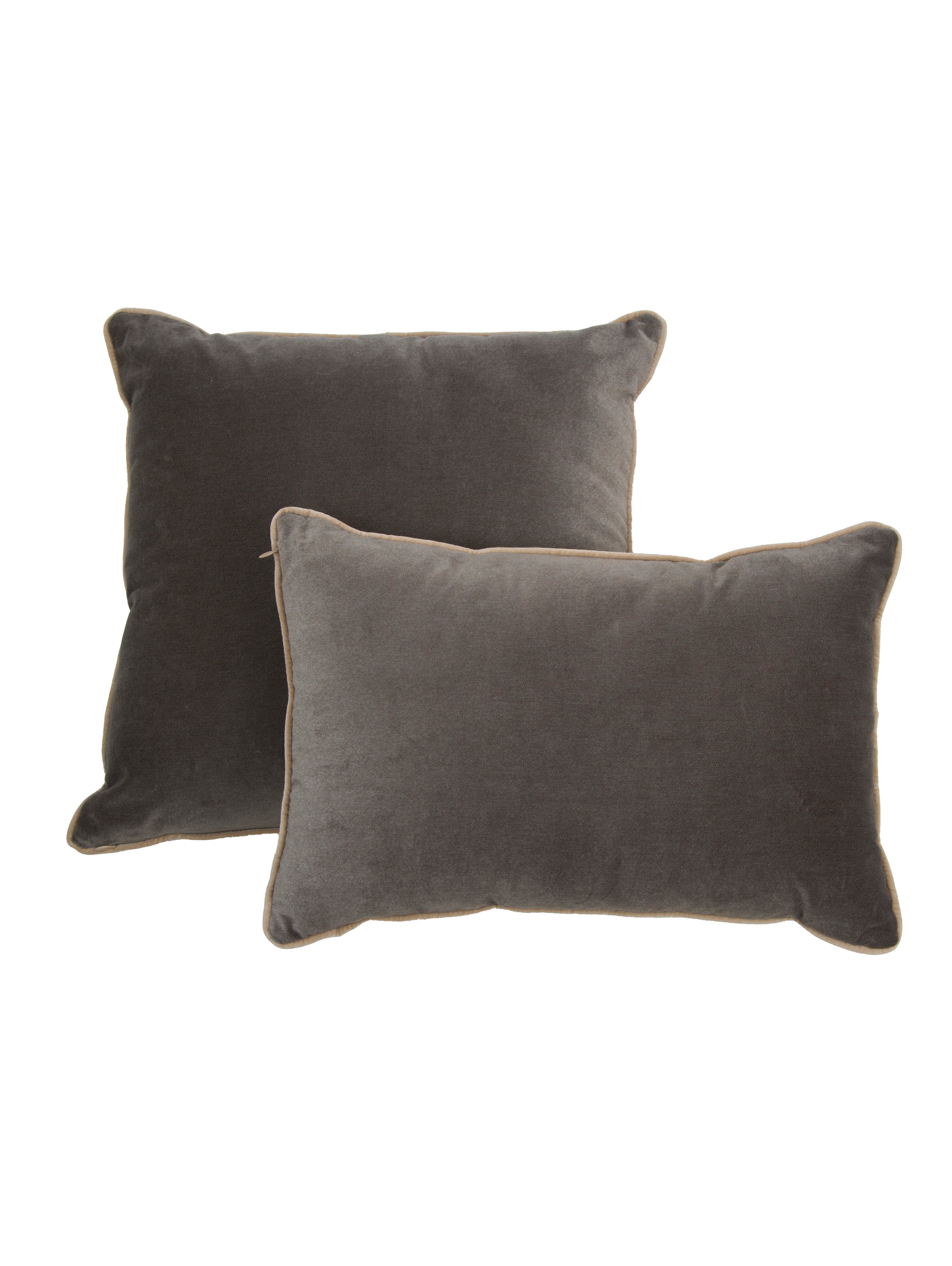 ALMOHADON VERSALLES GRIS CON VIVO 35X50 image number null