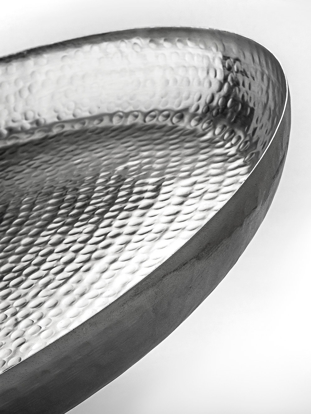 bandeja plateada-BANDEJA REDONDA CARVING LARGE-CODECO-6.jpg image number null