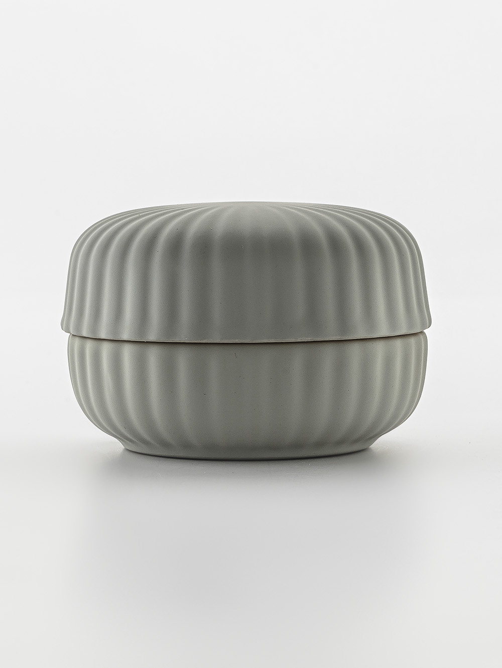 VELA RORIZ image number null