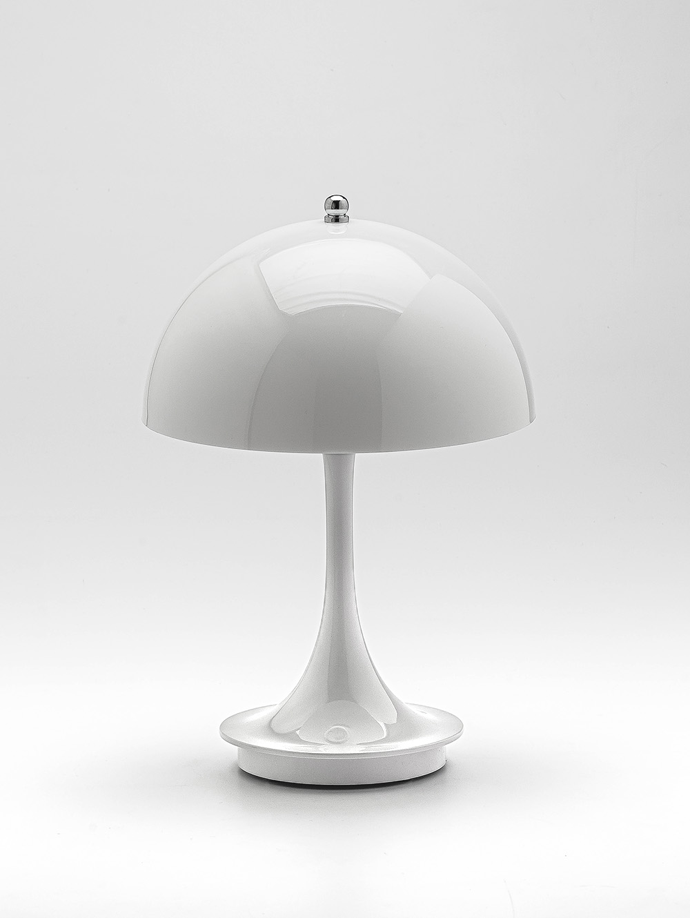 LAMPARA LED RECARGABLE HELSINKI WHITE image number null