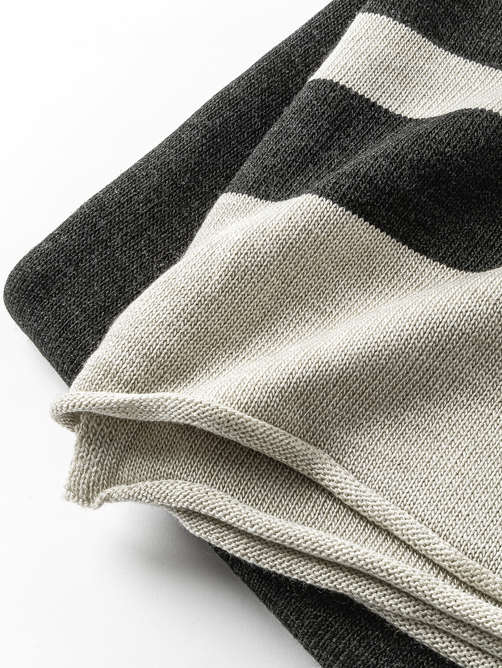 MANTA TEJIDA MERLIN 180 X 130 NEGRO image number null