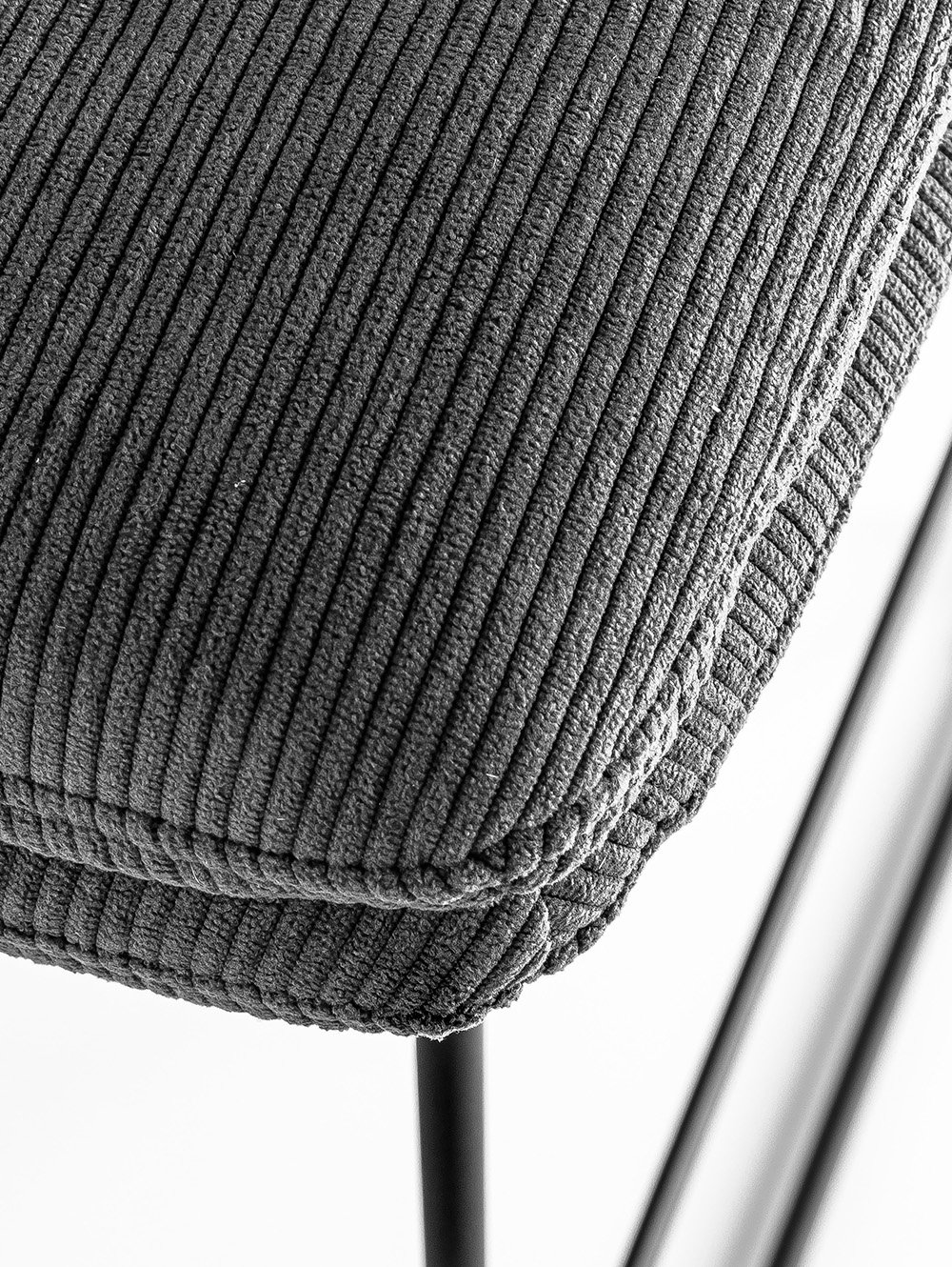 banqueta gris-BANQUETA BAR RUPIT DARK GREY-AIDE-10.jpg image number null