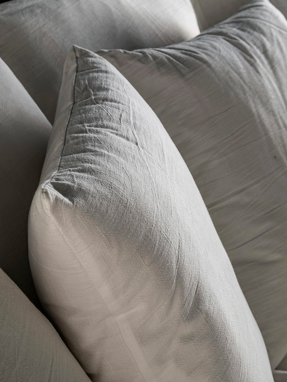 SOFA HONOLULU image number null