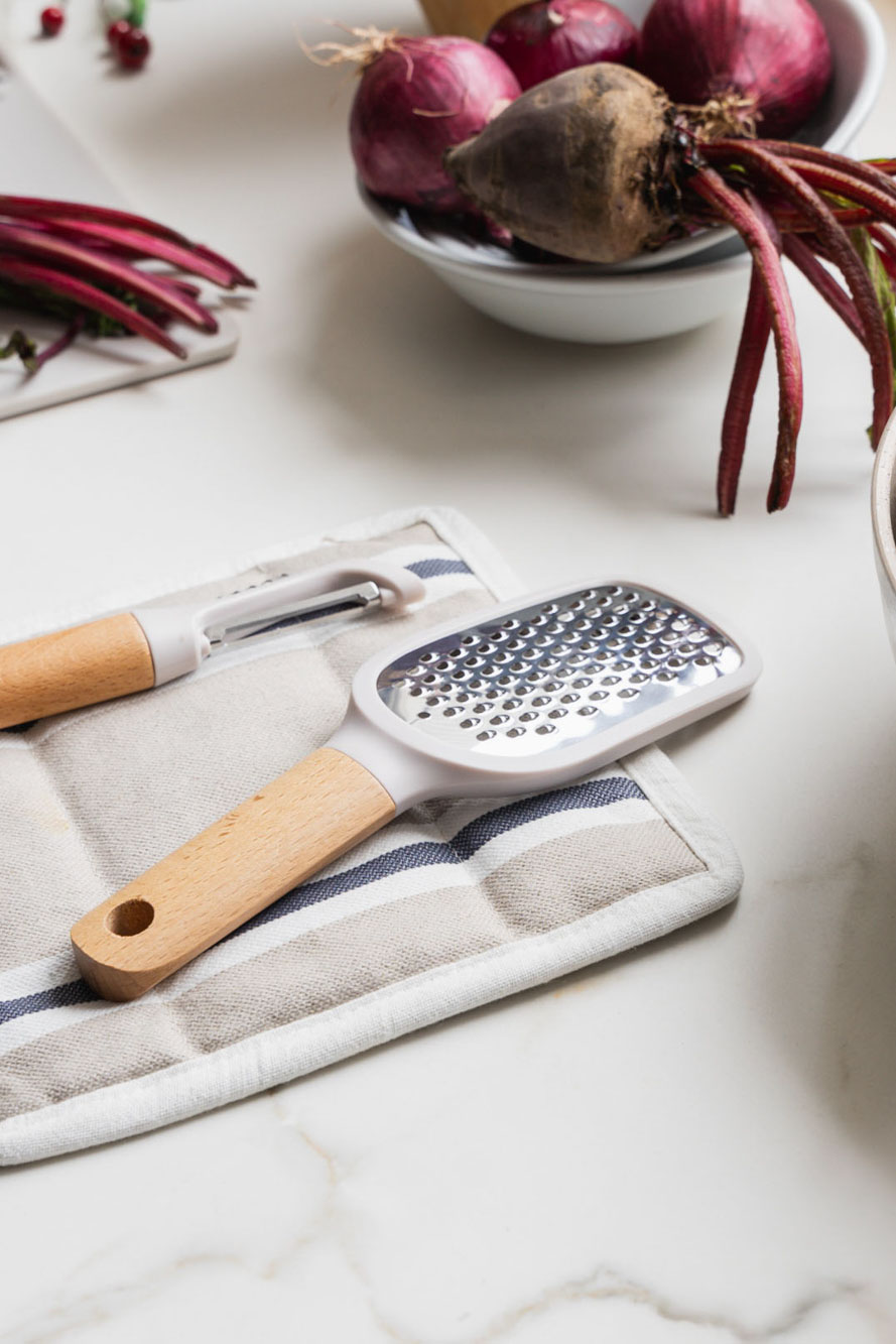 UTENSILIOS WOOD image number null