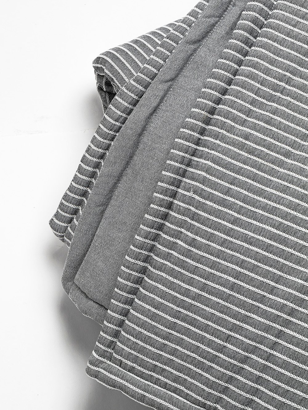 acolchado gris-ACOLCHADO STRONG KING 260 X 250 GRIS CLARO-BLANC-1.jpg image number null