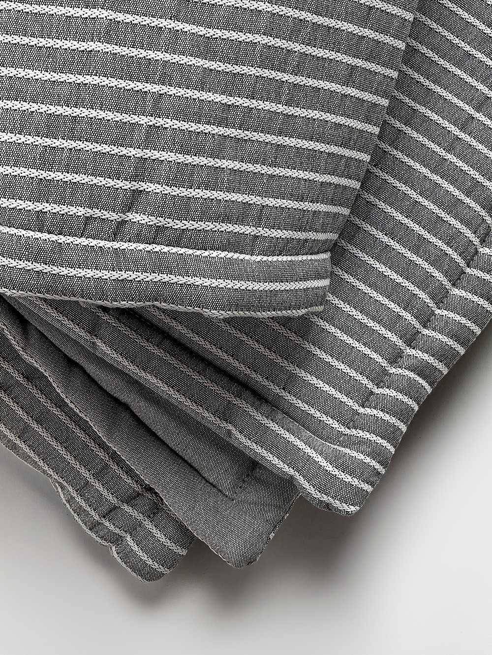 acolchado gris-ACOLCHADO STRONG KING 260 X 250 GRIS CLARO-BLANC-5.jpg image number null