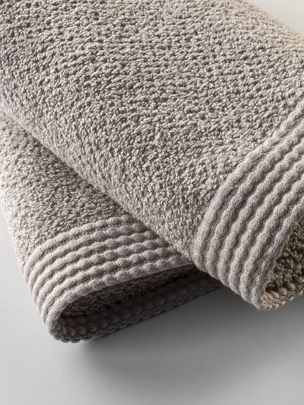 Toallon con borde tramado-AMSTERDAM GREY-Landmark-00.jpg image number null