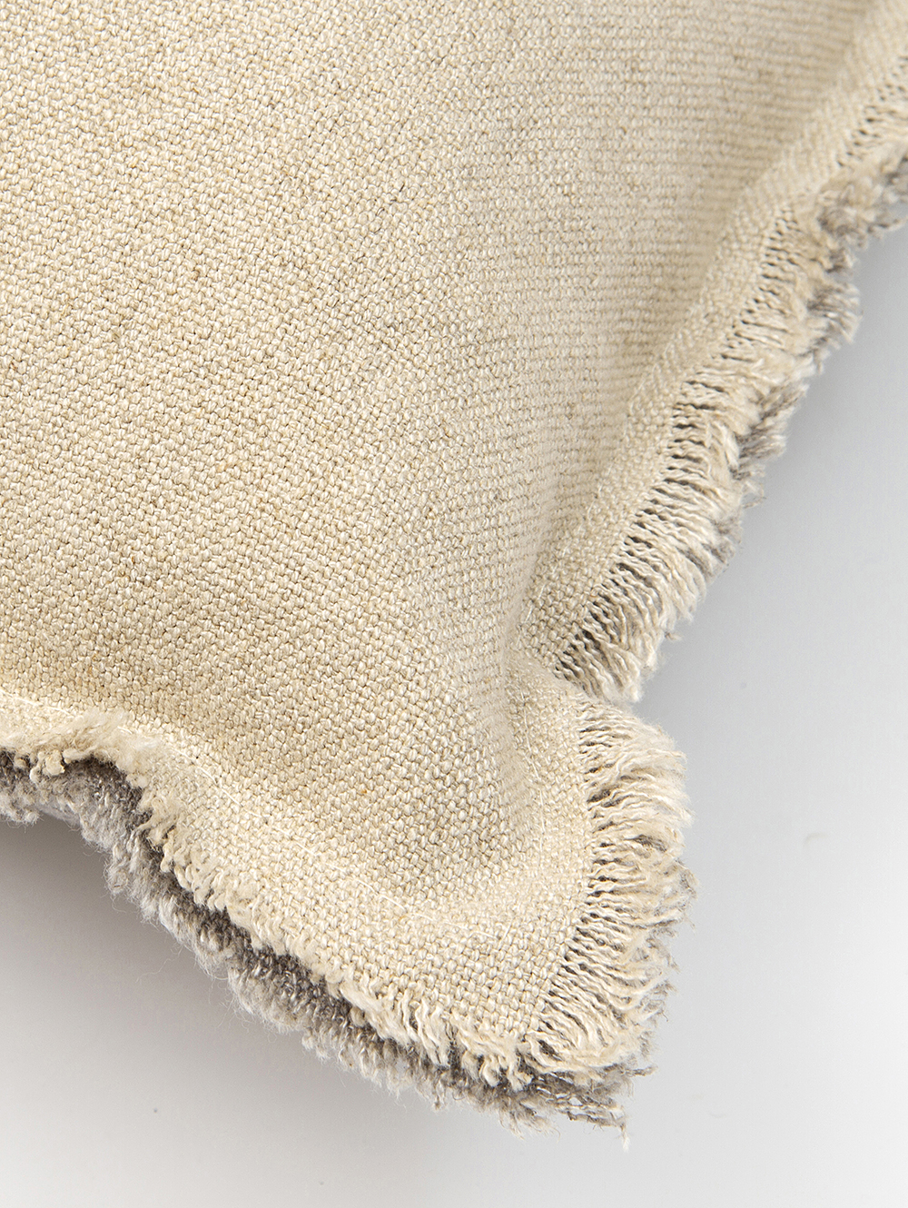 Almohadon cuadrado gris y beige-ALMOHADON LONDON 50X50 GRISBEIGE-Tiendas Landmark3.jpg image number null