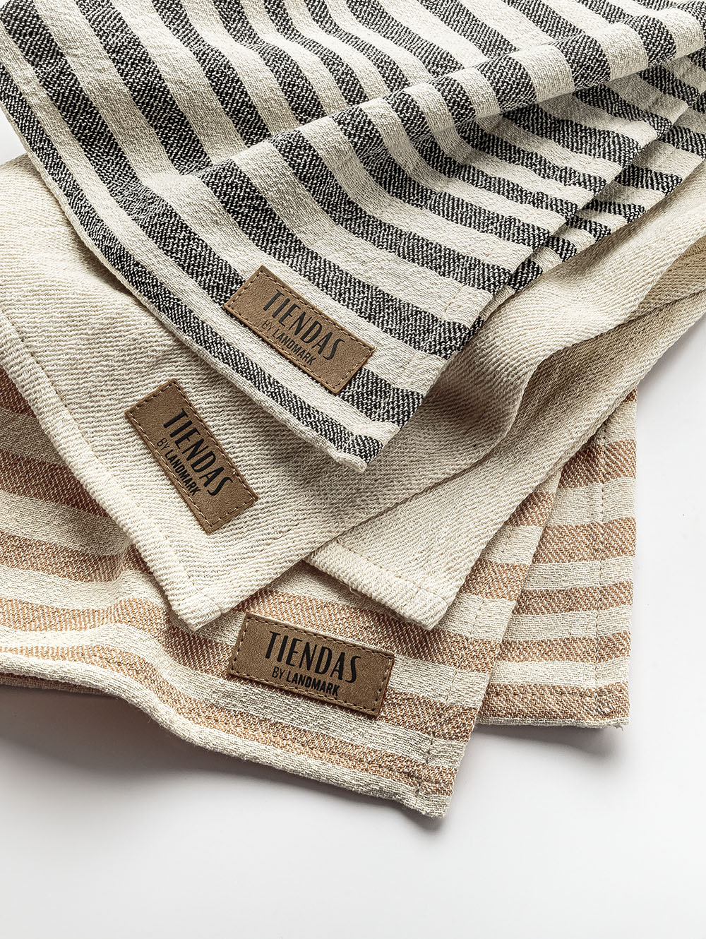 SET X 3 REPASADORES ROSE NEGRO/NAT/AVELLANA 45 X 60 image number null