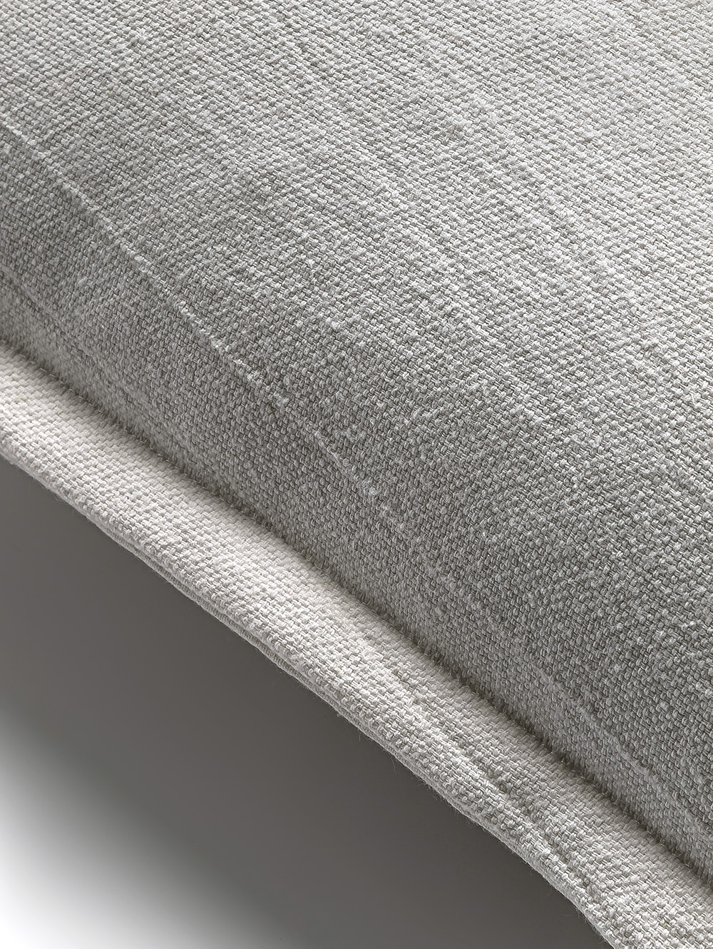 ALMOHADON VERONA 50x50 OFF WHITE image number null