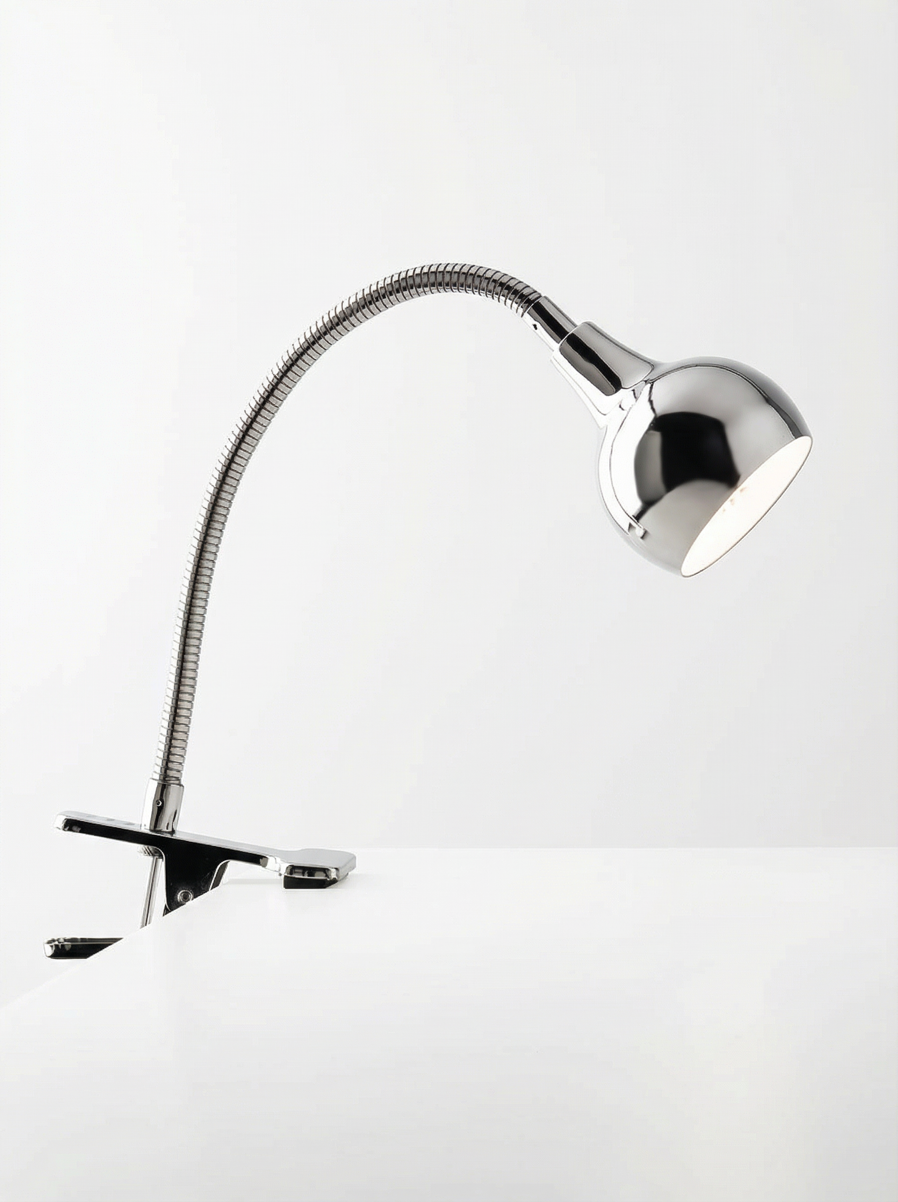 L&Aacute;MPARA DE MESA KIM NICKEL 70 X 30 image number null