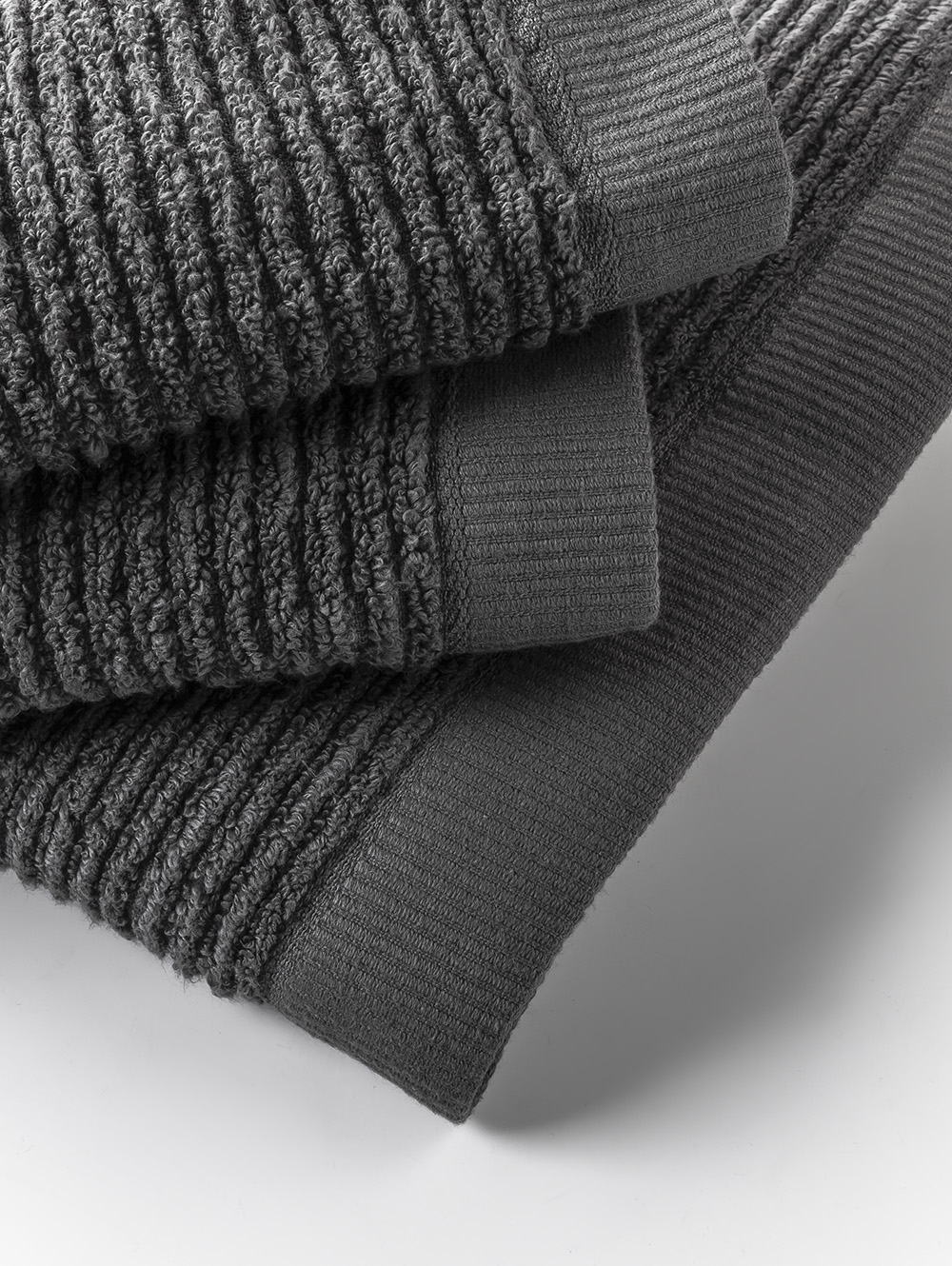 set de toallas grises-SETX2 MILAN GREY-BUD-3.jpg image number null