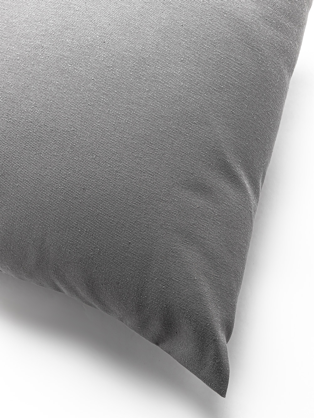 almohadon-gris-ALMOHADON-PANAMA-GRIS-MEDIO-50-X-50-FABRICA-1.jpg image number null