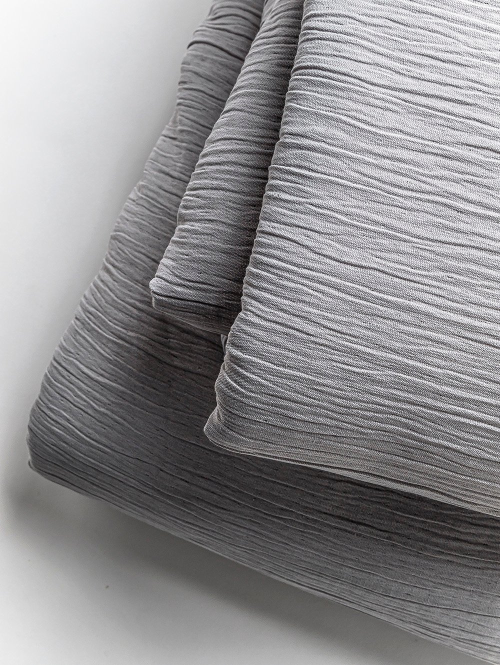 cubrecama gris-CUBRECAMA CELINE QUEEN LIGHT GREY-HONOR-2.jpg image number null