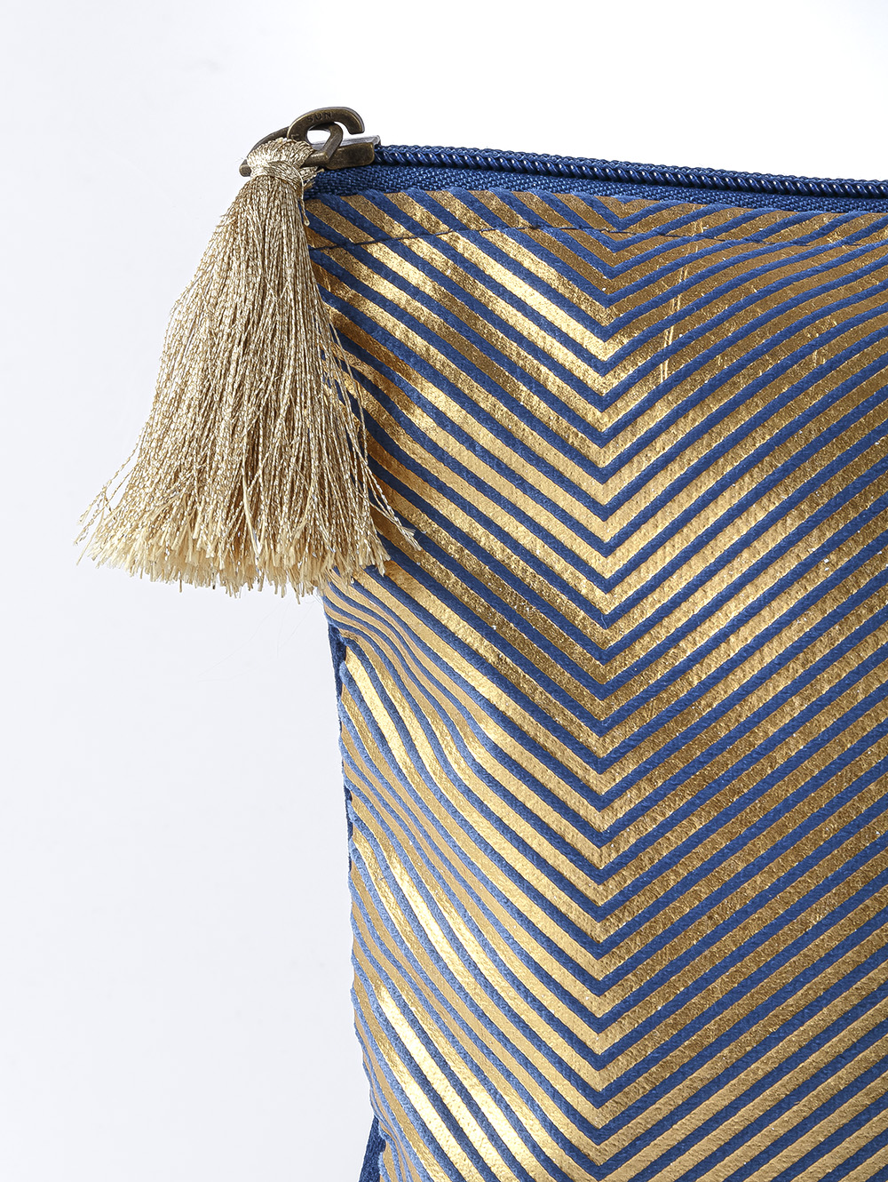 NECESER CLAW image number null