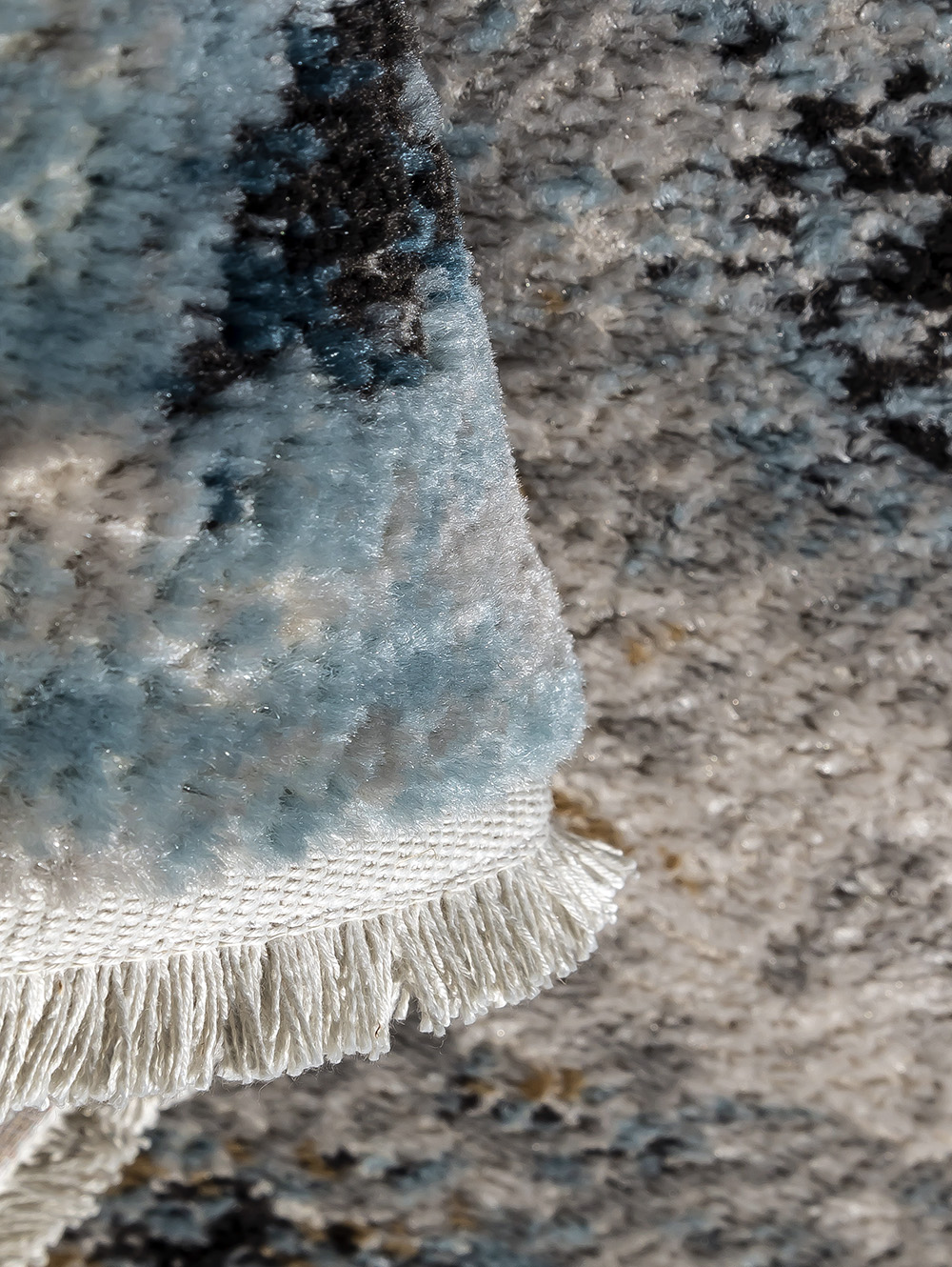 Alfombra moderna pelo corto-HIMALAYA NUBE-Mihran-06.jpg image number null