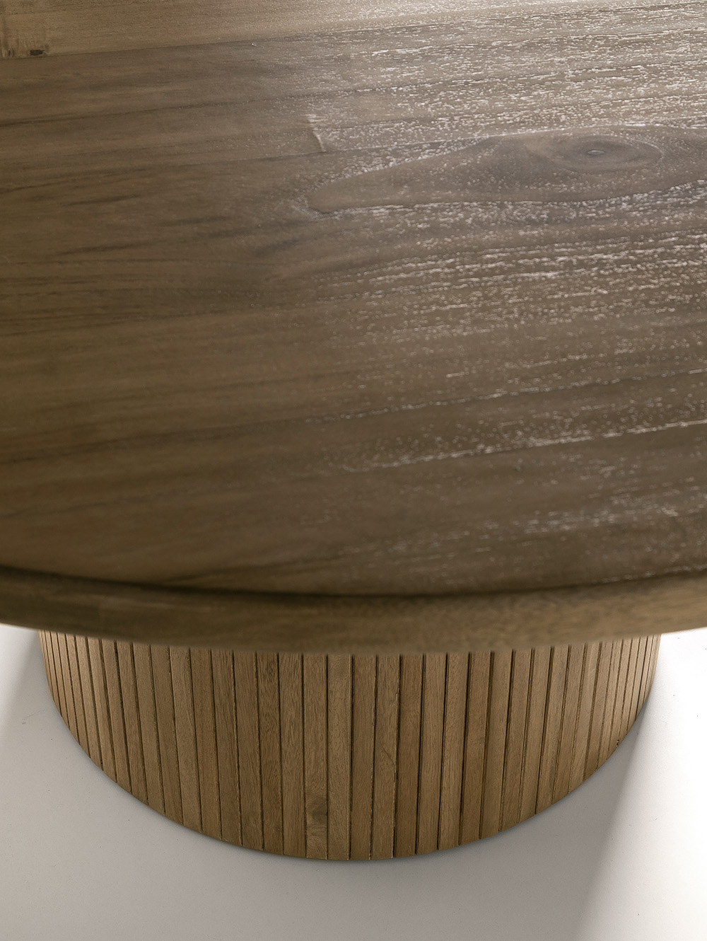 Mesa de comedor de madera redonda-VARILLA RED 150 PETIRIBI NATURAL-Landmark-04.jpg image number null