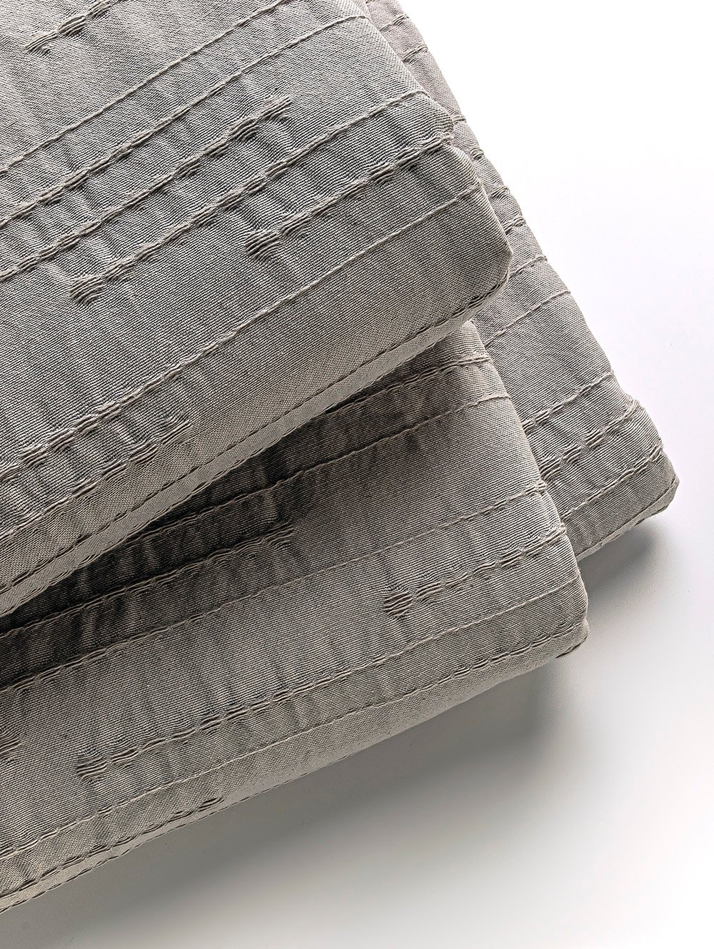 FUNDA EDREDON SAMI QUEEN 240X240 NIEBLA image number null