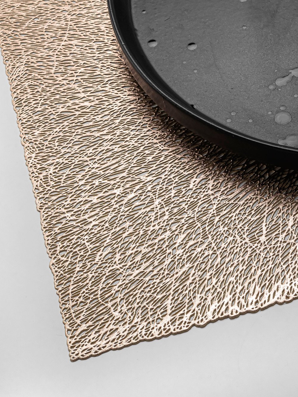 individual mesa-INDIVIDUAL RECTANGULAR GOLDEN 45X30 CM-MISHKA-1.jpg image number null