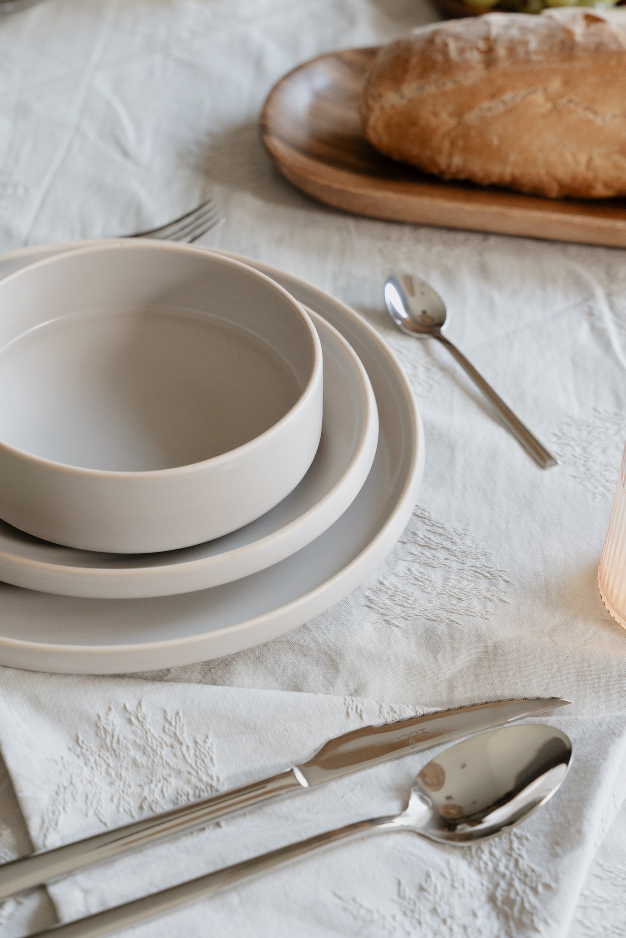 TD - EVERYTHINGISDATO - mesa mantel gris-04.jpg image number null