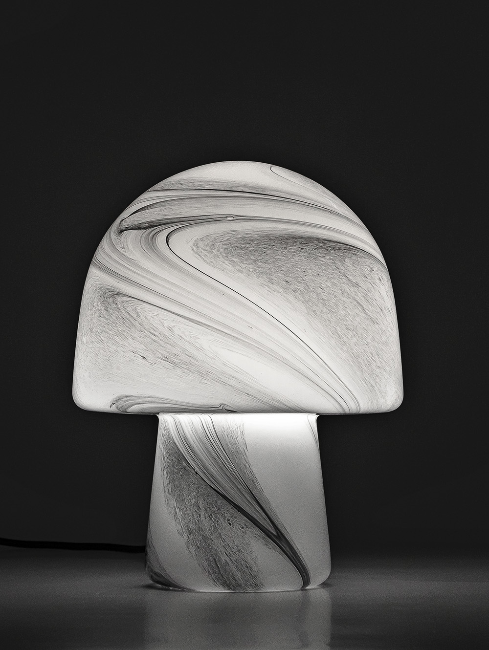 velador moderno-LAMPARA NANKIN-ABACO-5.jpg image number null