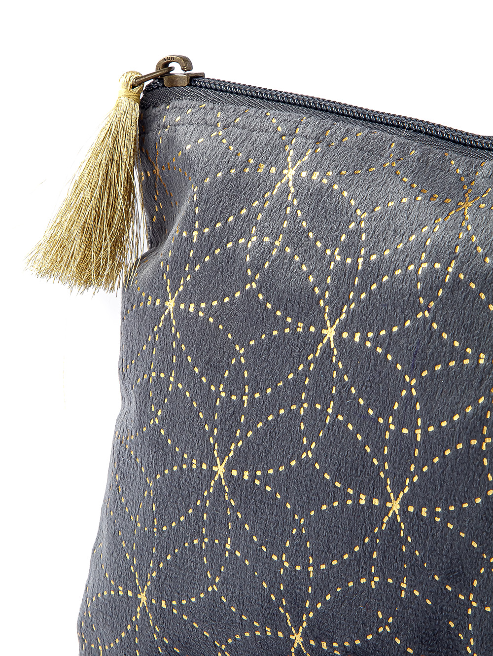 NECESER MABY image number null