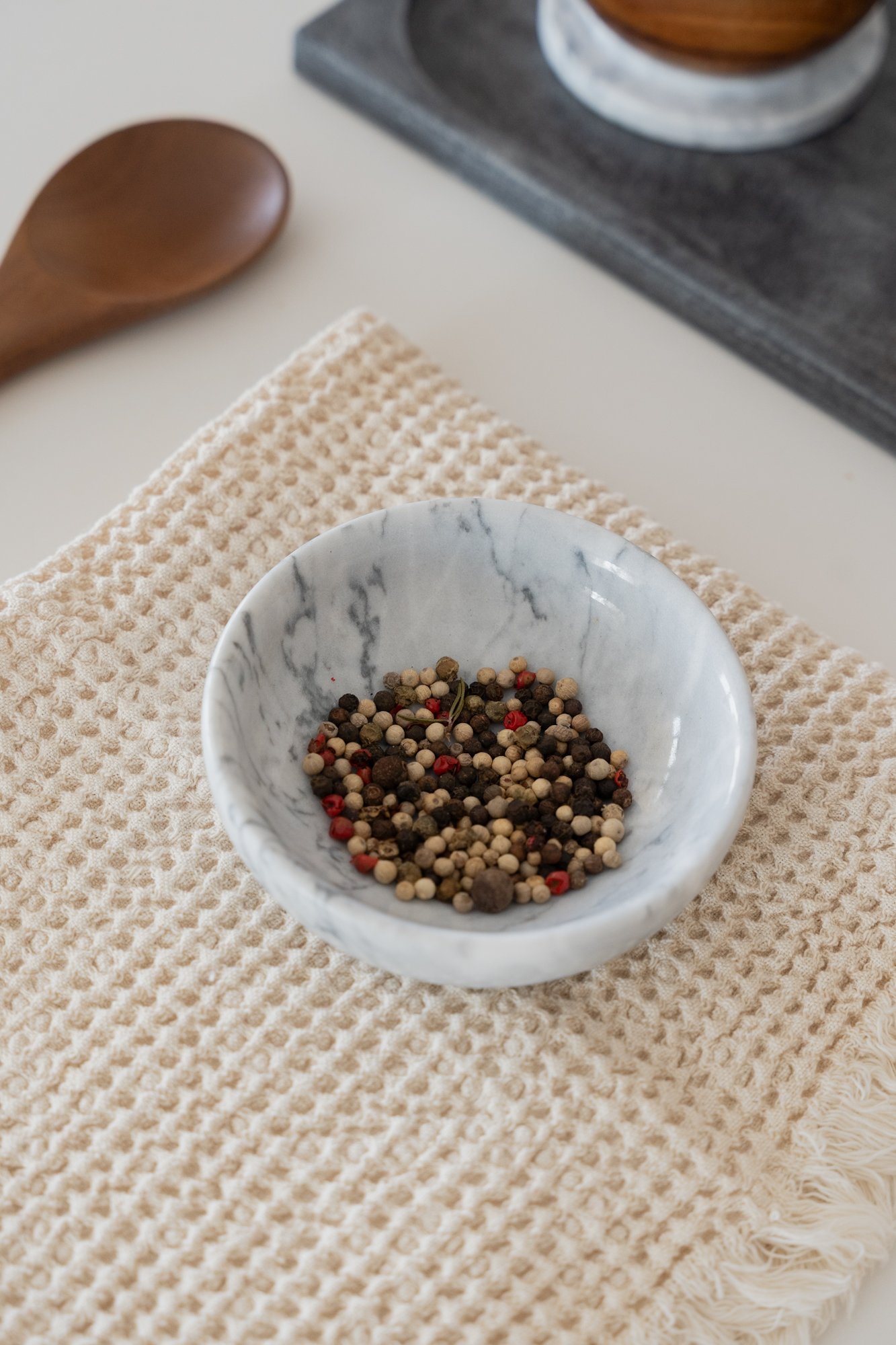 CONTENEDOR TAVA MARBLE WHITE image number null