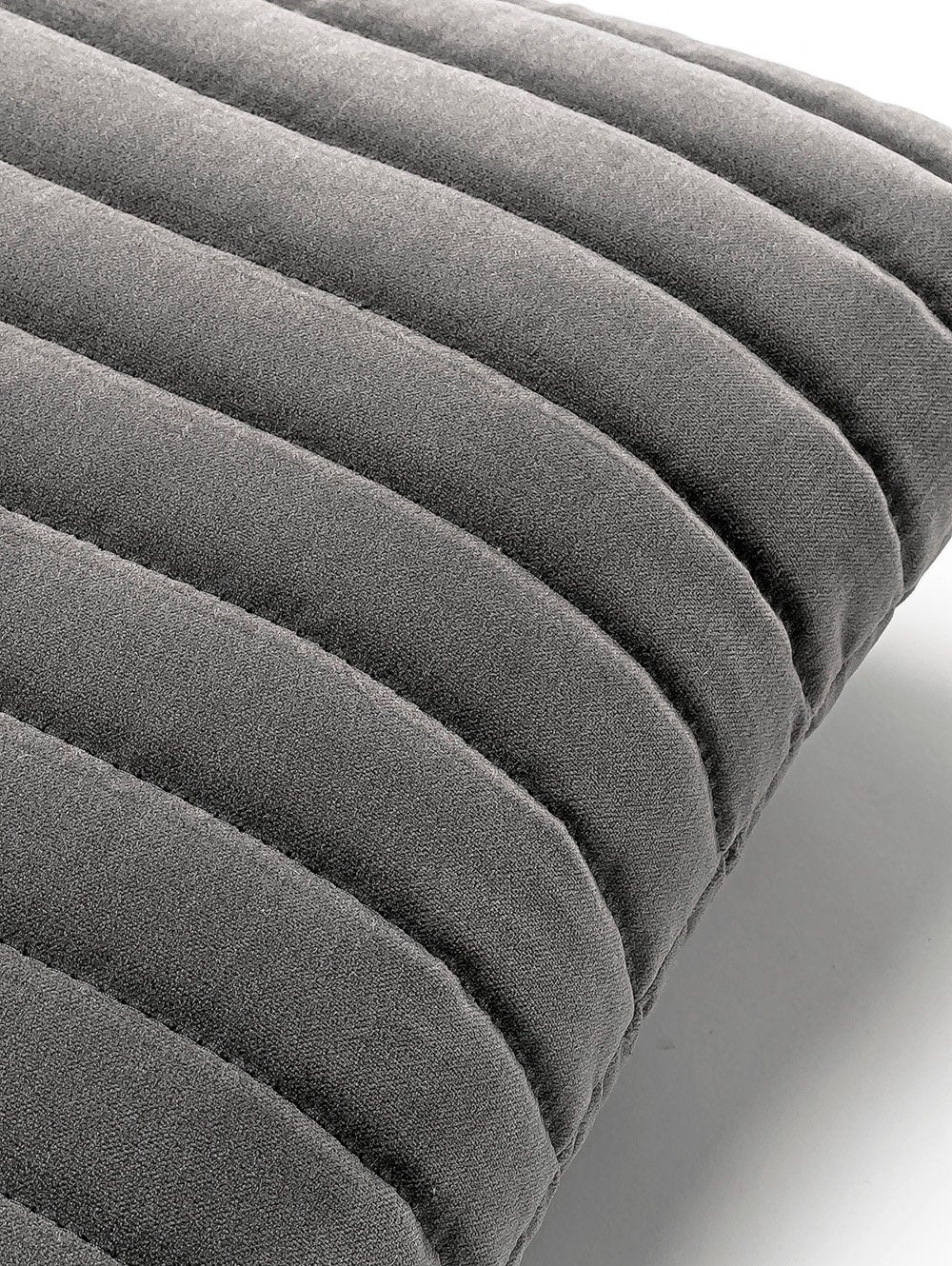 ALMOHADON CANELON GRIS 45 X 45 image number null