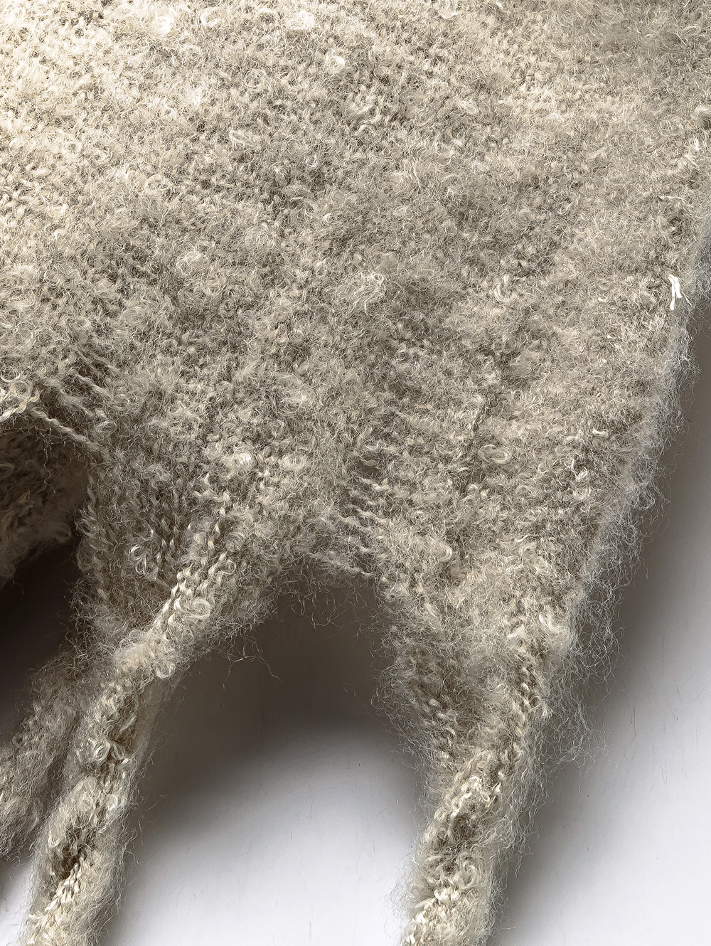 MANTA PHILIPA BEIGE 127 X 152 image number null