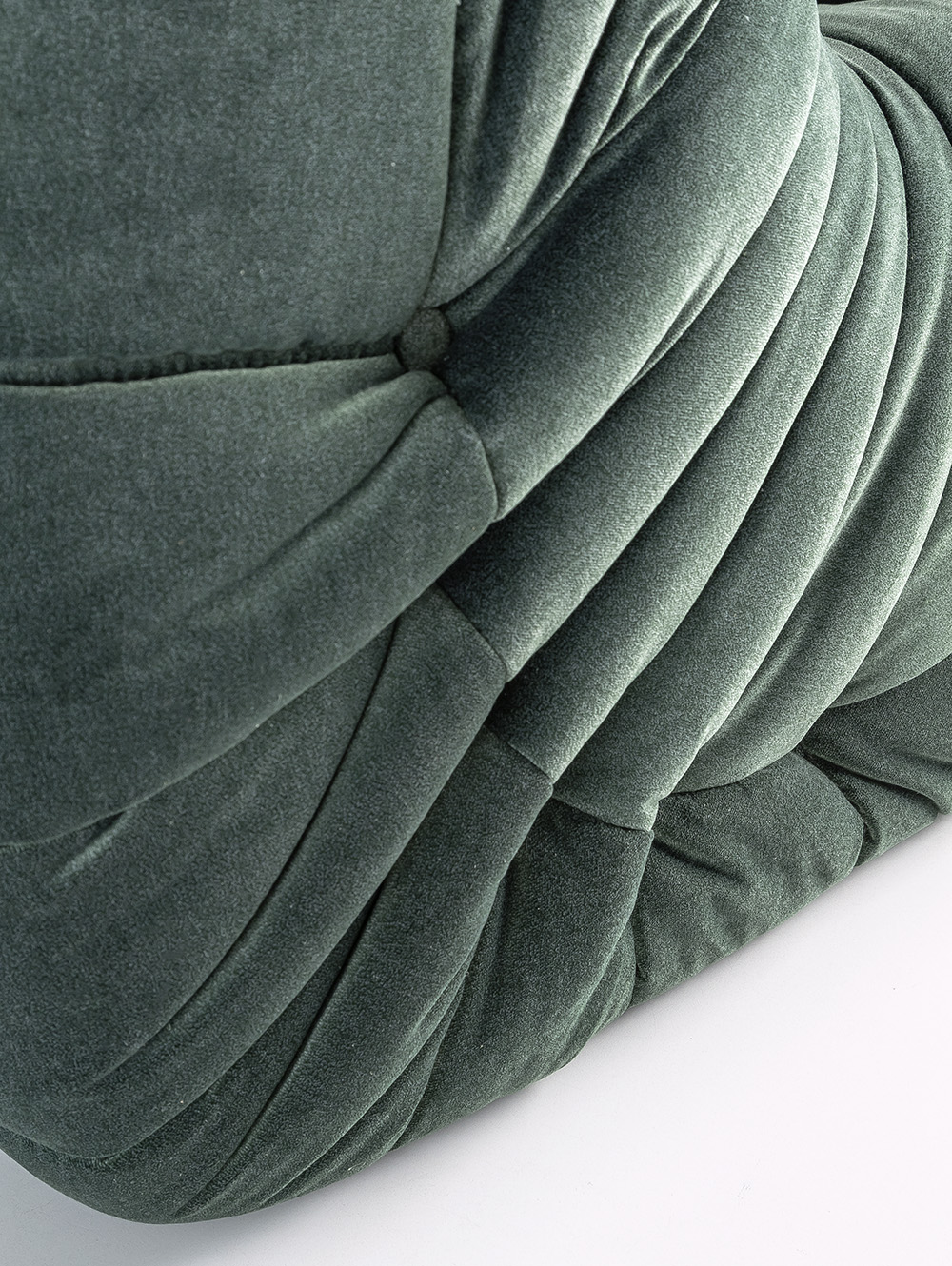 SILLON TOGO VELVET VERDE INGLES image number null