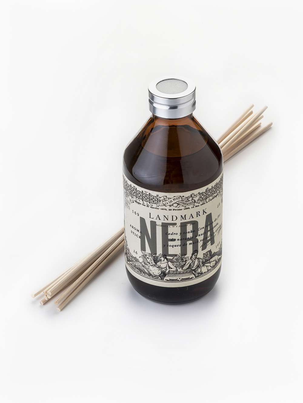 DIFUSOR NERA 250ML image number null