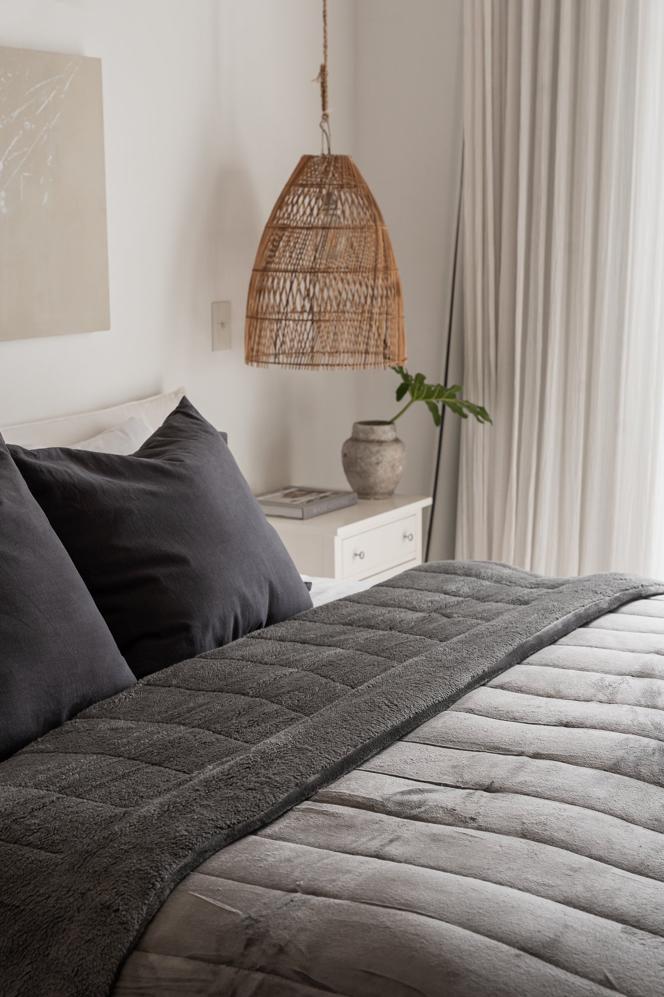 EDREDON FLANNEL PETRA SUPER KING GREY image number null